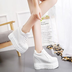 2019 New Women Casual Platform Shoes High Heels Shoes Flower Woman Trainers Shoes Wedges Loafers Height Increasing Size